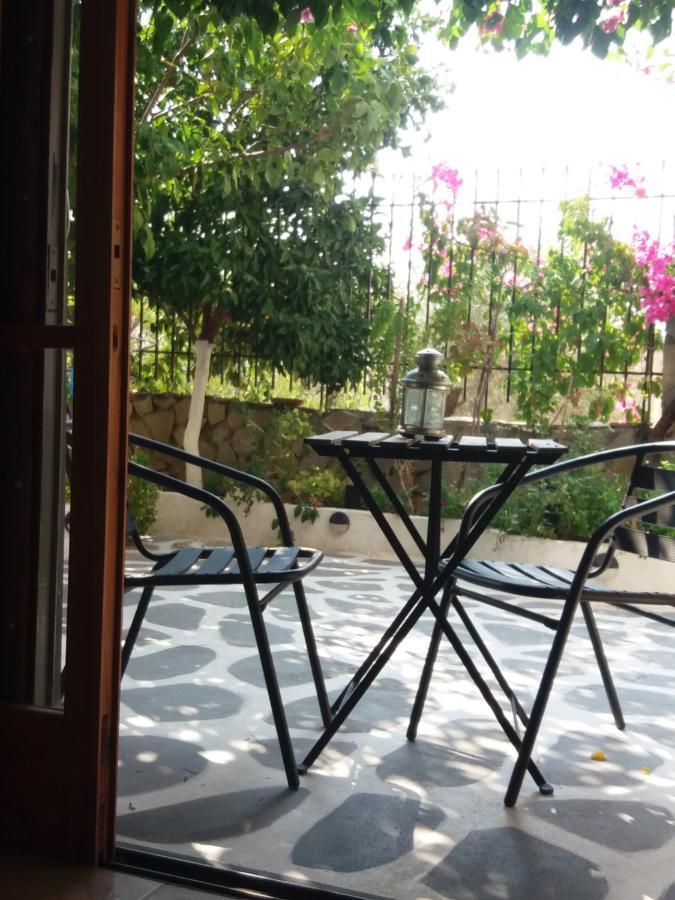 Studio In Garden Poros Town Ngoại thất bức ảnh