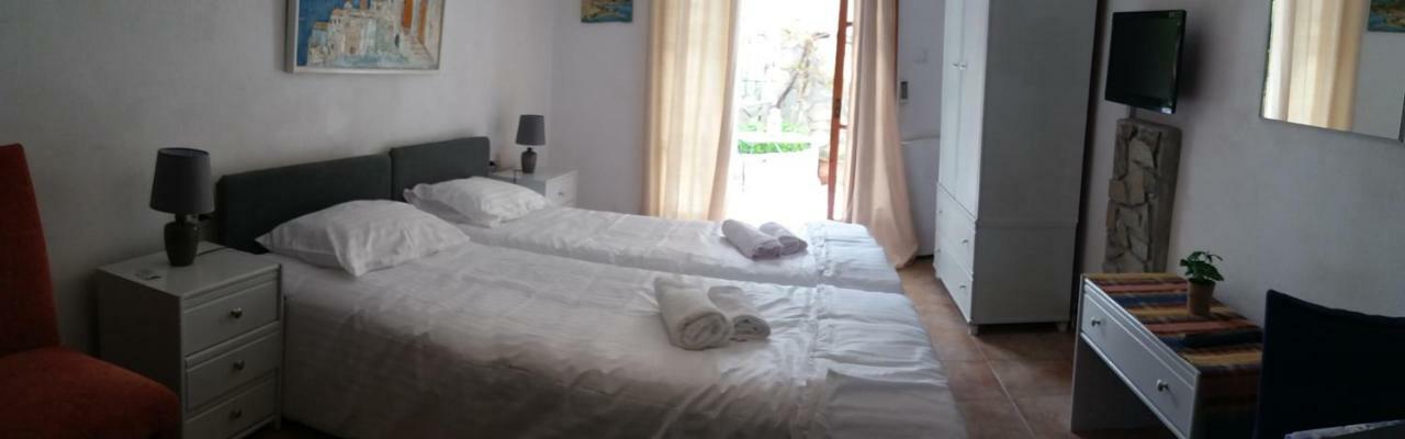 Studio In Garden Poros Town Ngoại thất bức ảnh